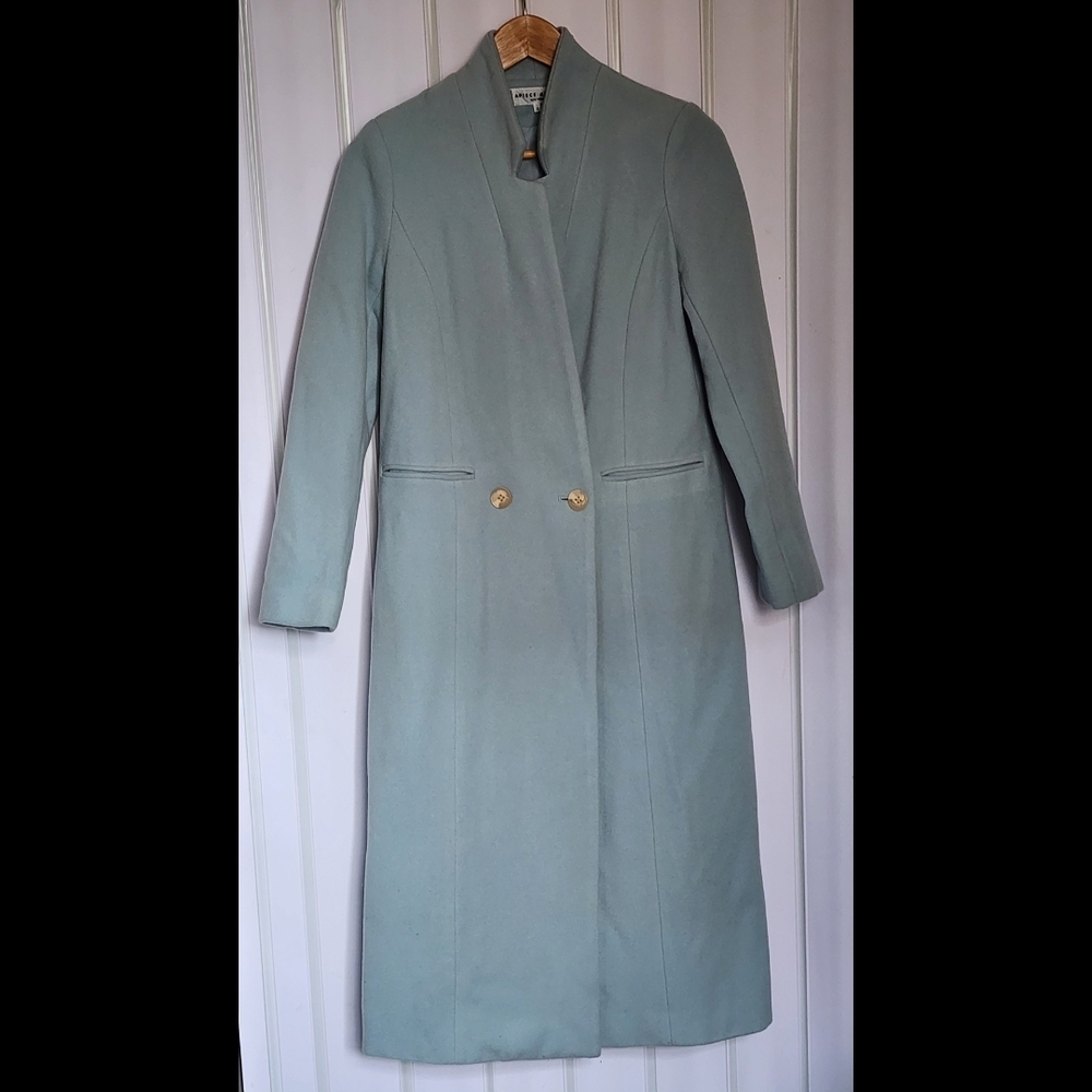 APIECE APART - POWDER BLUE ESTA COAT - Elegant